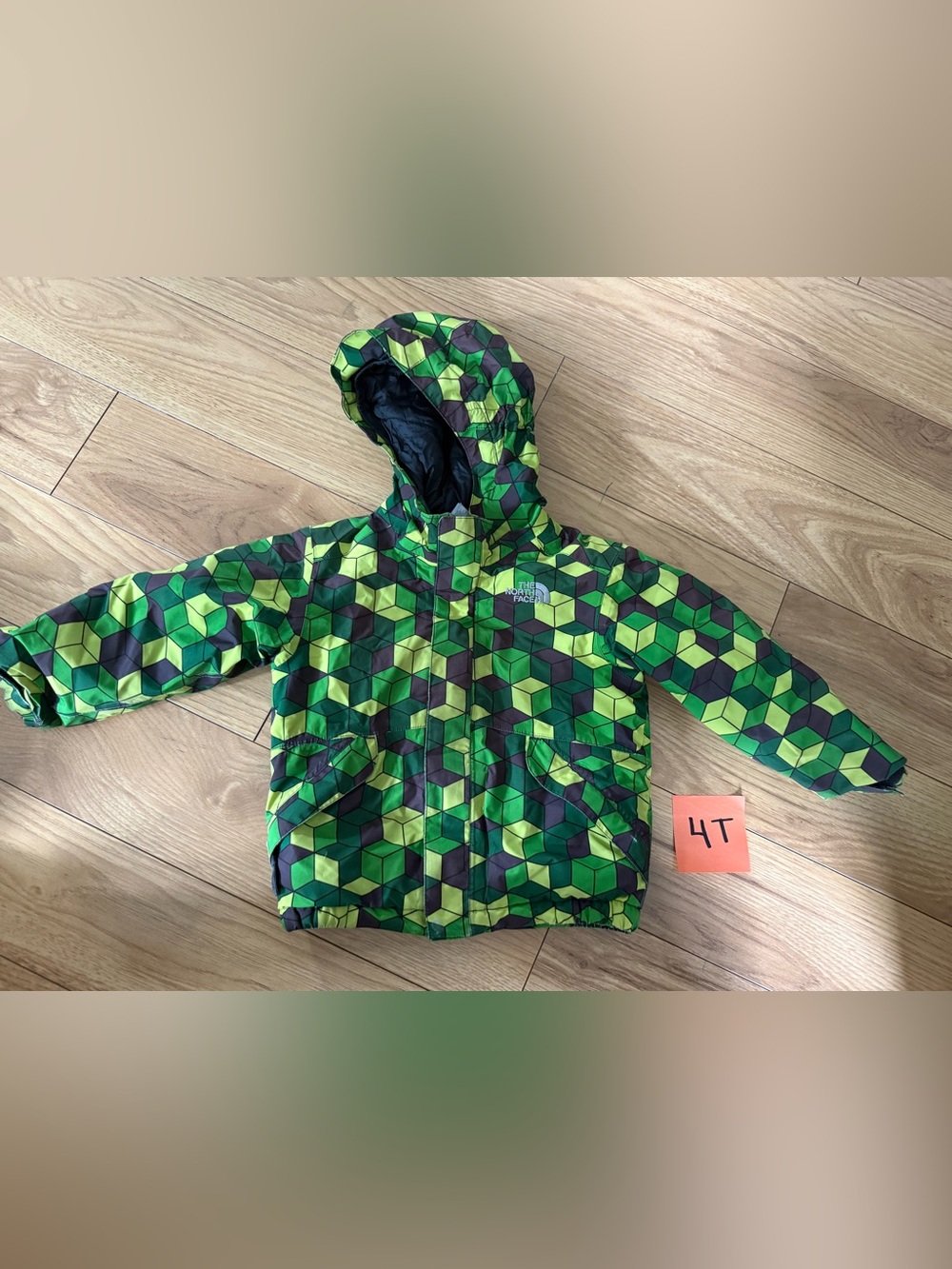 The North Face Kids' Green Geometric lighter Puffer Jacket